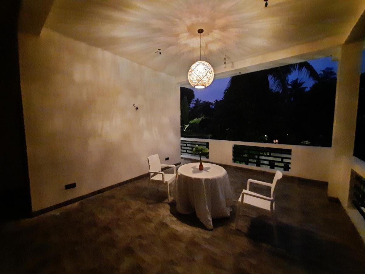 Villa Freiheit Himmel Bentota Bagian luar foto